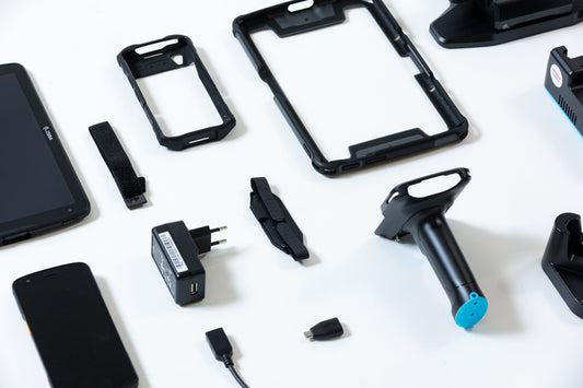 Mitä lisävarusteita käsipäätteisiin saa hankittua?